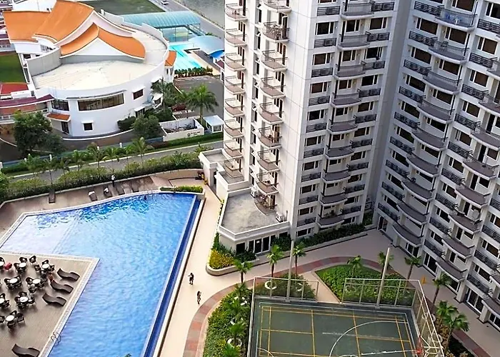Solemare Parksuites - R Us 2* Manila