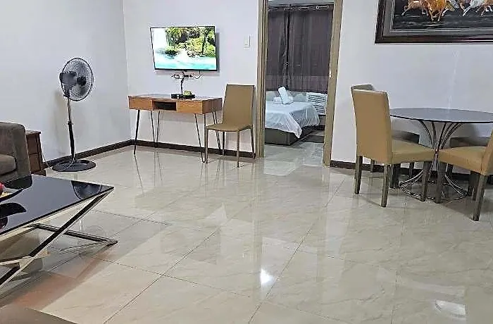 Solemare Parksuites - R Us Manila