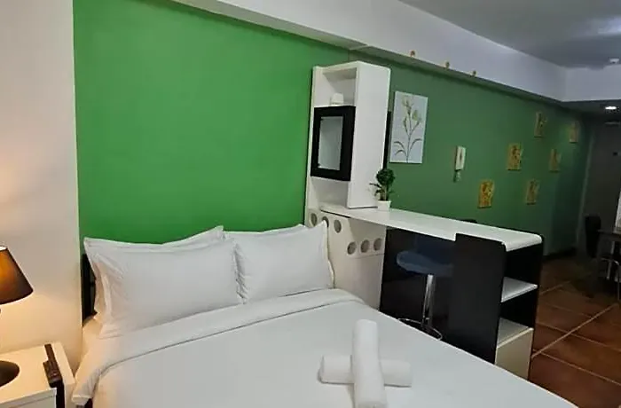 Hotel Solemare Parksuites - R Us Manila