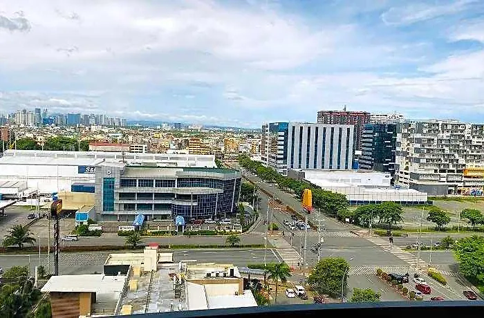 Solemare Parksuites - R Us Manila