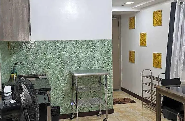 Hotel Solemare Parksuites - R Us Manila